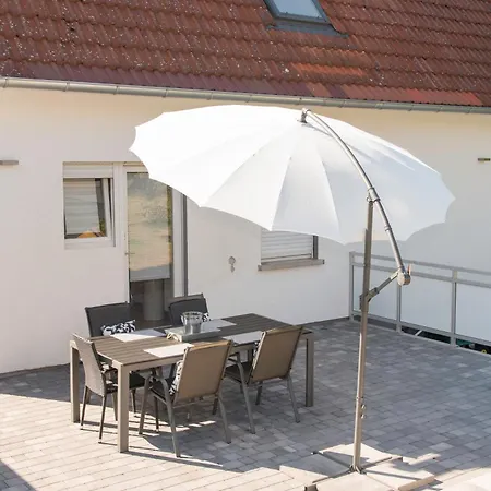 Apartmán Location2 *
